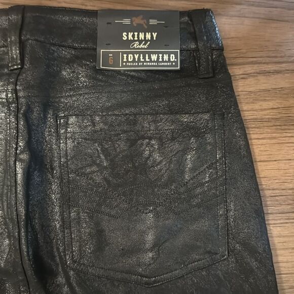 Idyllwind Women's Metallic Black Skinny Jeans - Picture 7 of 7